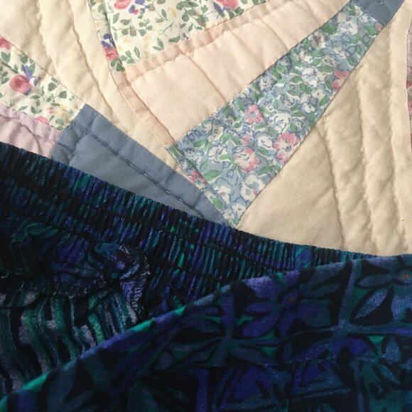 Vintage Lee Winter tropical flowy summer shorts, dark blue (Women's size XS - S) - Picture 8 of 13